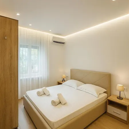 Appartement Modern Blloku Area Self Check-in Tirana