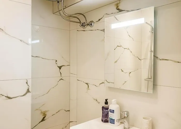 Modern Blloku Area Self Check-in Apartament *